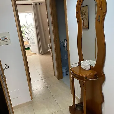 Apartment La Guardia Iii *